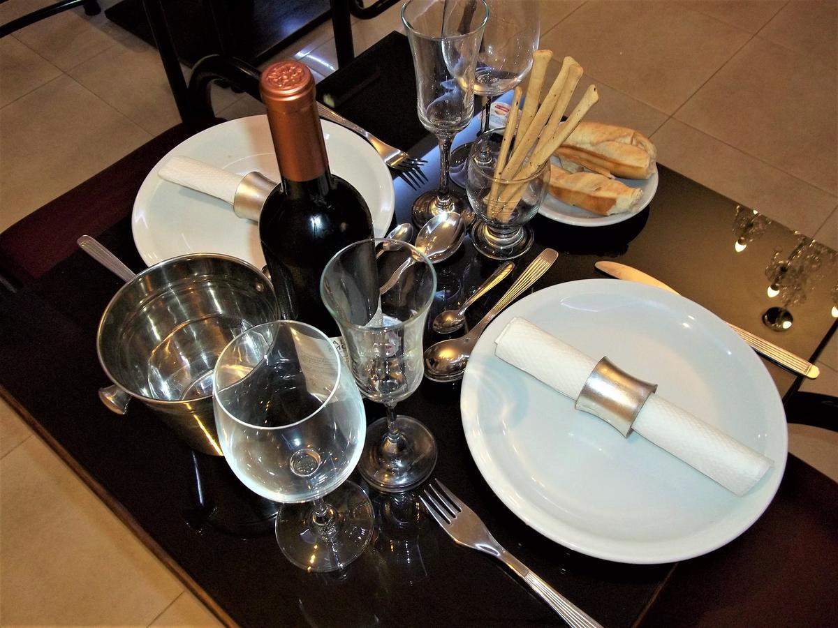 Kitek Hotel Boutique Capdevila Ngoại thất bức ảnh